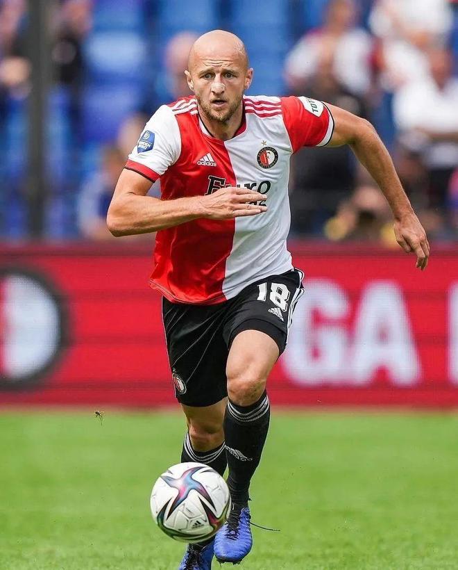 九游娱乐-关于赛地聚焦——荷甲赛前热度飙升，俄克拉荷马雷霆门线救险，媒体盛赞，轮换策略成焦点的信息