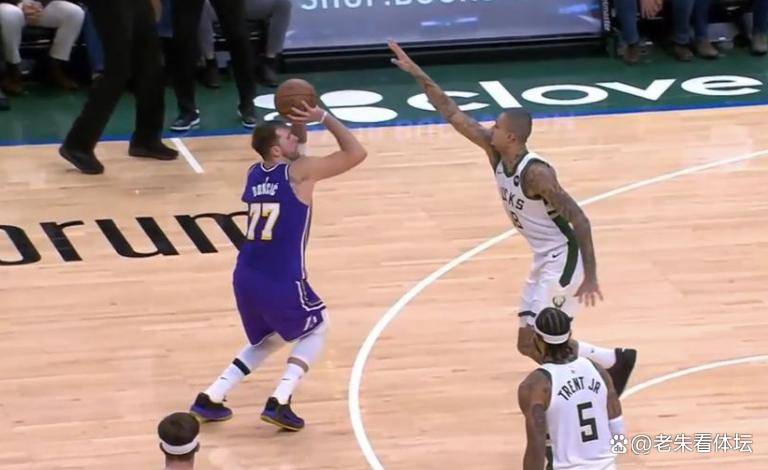 九游娱乐官方网站-赛前NBA总决赛焦点战，密尔沃基雄鹿手感冰凉，质疑声仍在，资深球员宣示担当的简单介绍